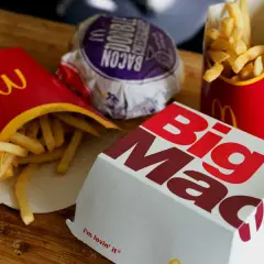 Ile zarabia właściciel McDonald's? Sekrety dochodów franczyzobiorców