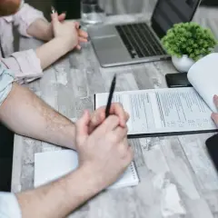 Ile czasu masz na wystawienie faktury? Uniknij kar i problemów z fiskusem!