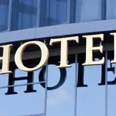 Jak prawidłowo księgować fakturę z Booking i uniknąć błędów w prowizji