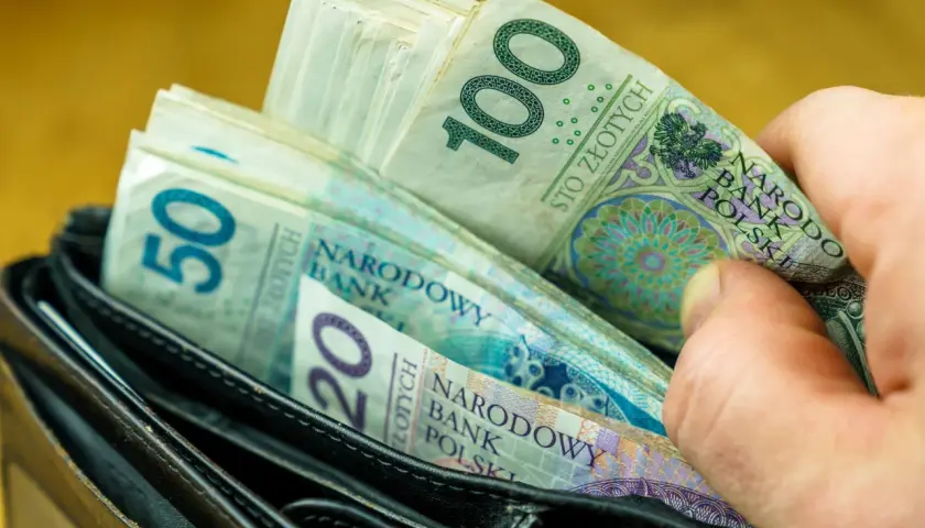 Co to jest lokata terminowa i czy warto w nią inwestować? Zalety i wady