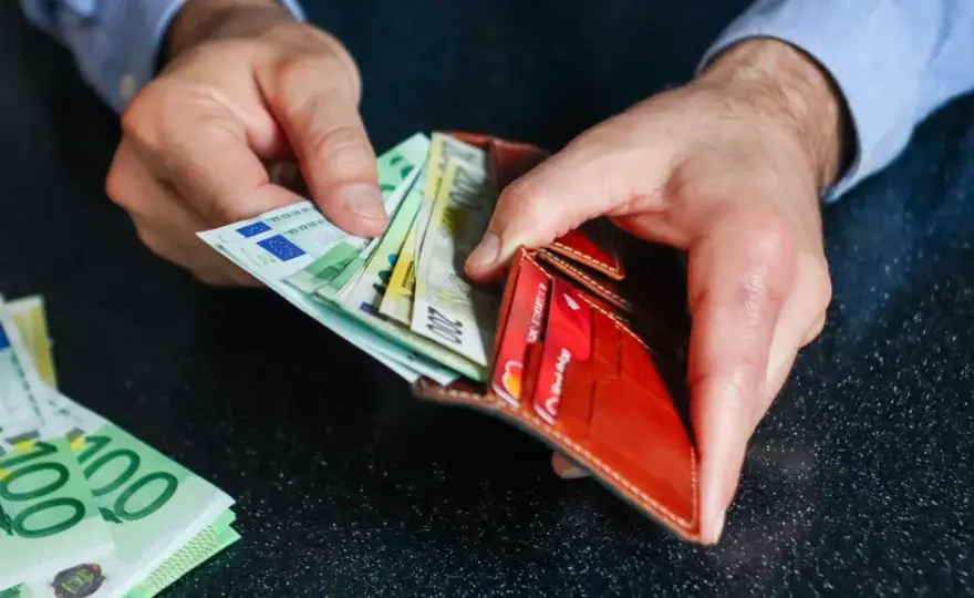 Ile wynosi pożyczka pracownicza? Sprawdź kwoty, warunki i korzyści dla pracowników